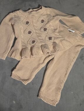 Nicole Miller Girls Cream Knit Sweater & Pants Matching Set